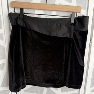 NWT Promesa Black Velvet Mini Skirt